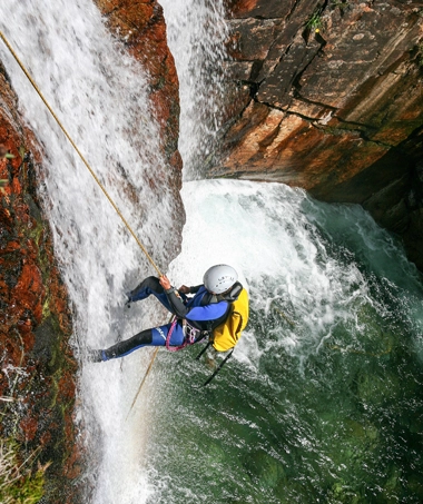 CANYONING ET EAUX VIVES